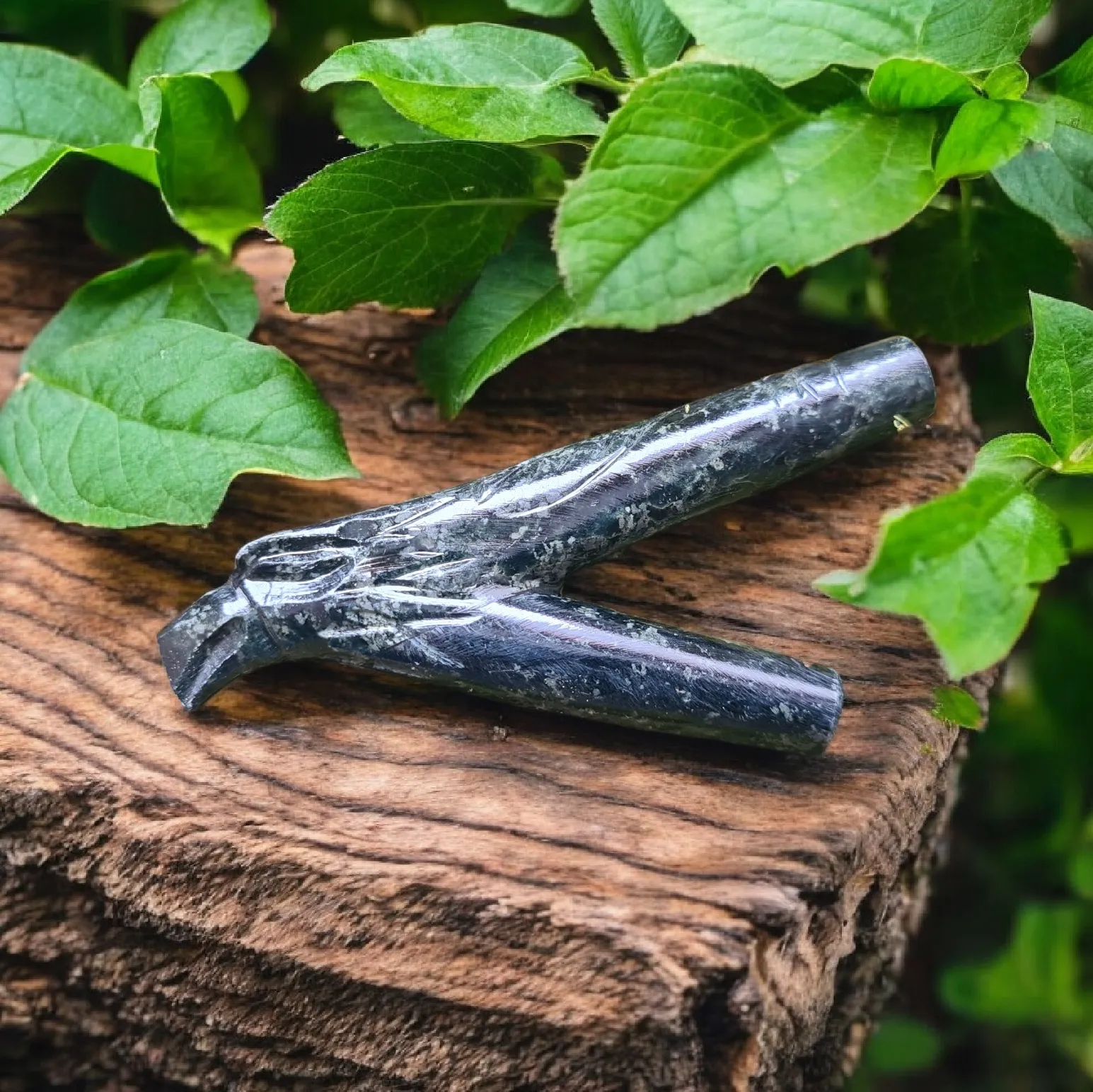 Serpentine stone carved Eagle kuripe animal totem shamanic ceremonial tool