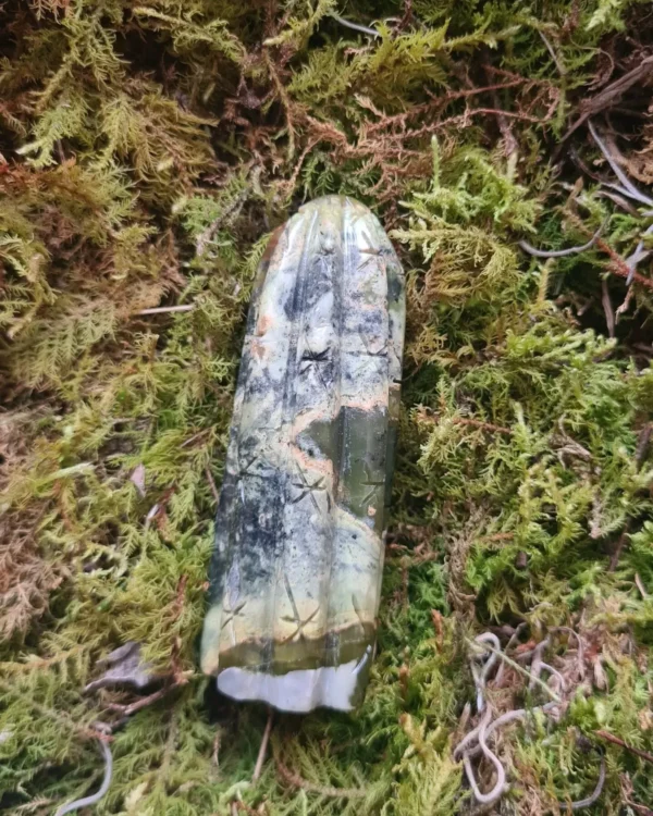 Serpentine stone San Pedro Wachuma cactus carving Huachuma