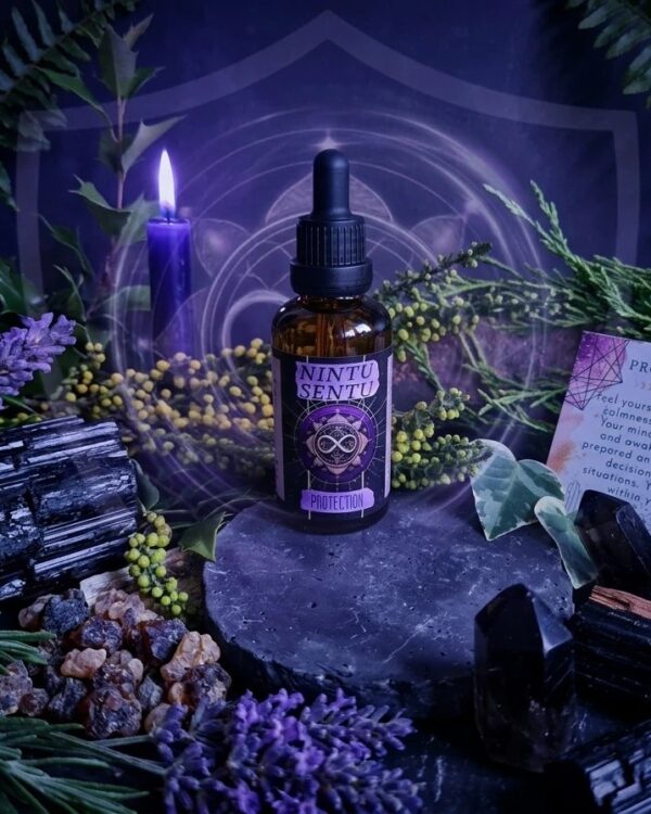 Protection oil blend high frequency Reiki Master sacred geometry and crystal charged 50ml