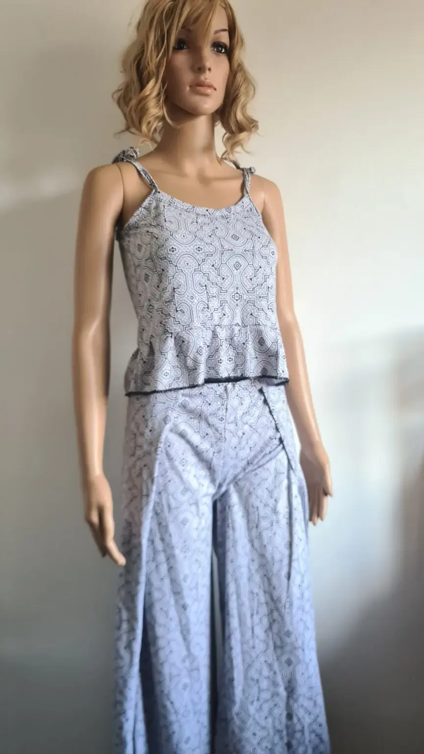 Shipibo white and black print stretchy cotton set - Image 4