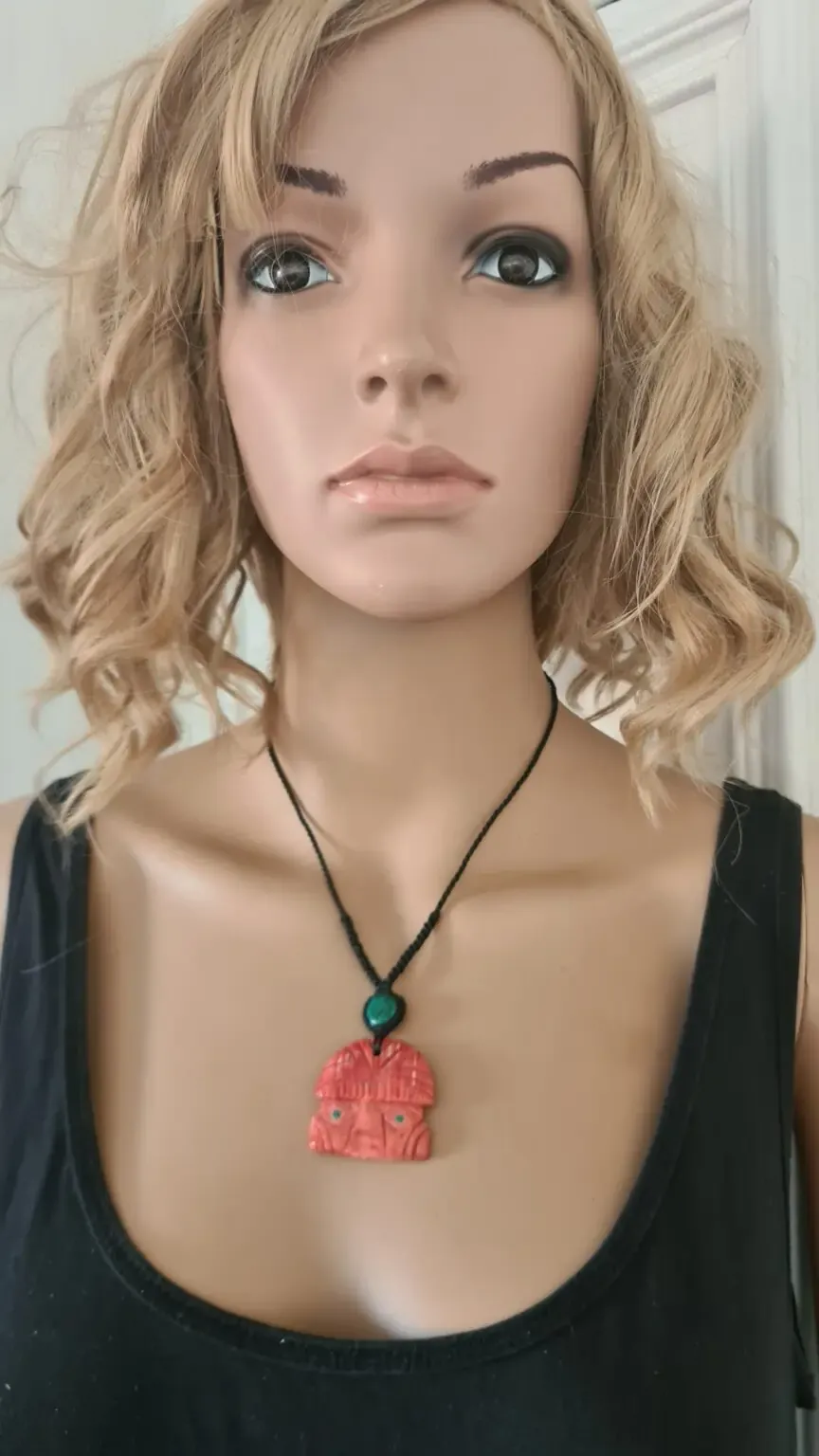 Ancestor face spondylus shell and Chrysocolla slice macrame necklace - Image 5