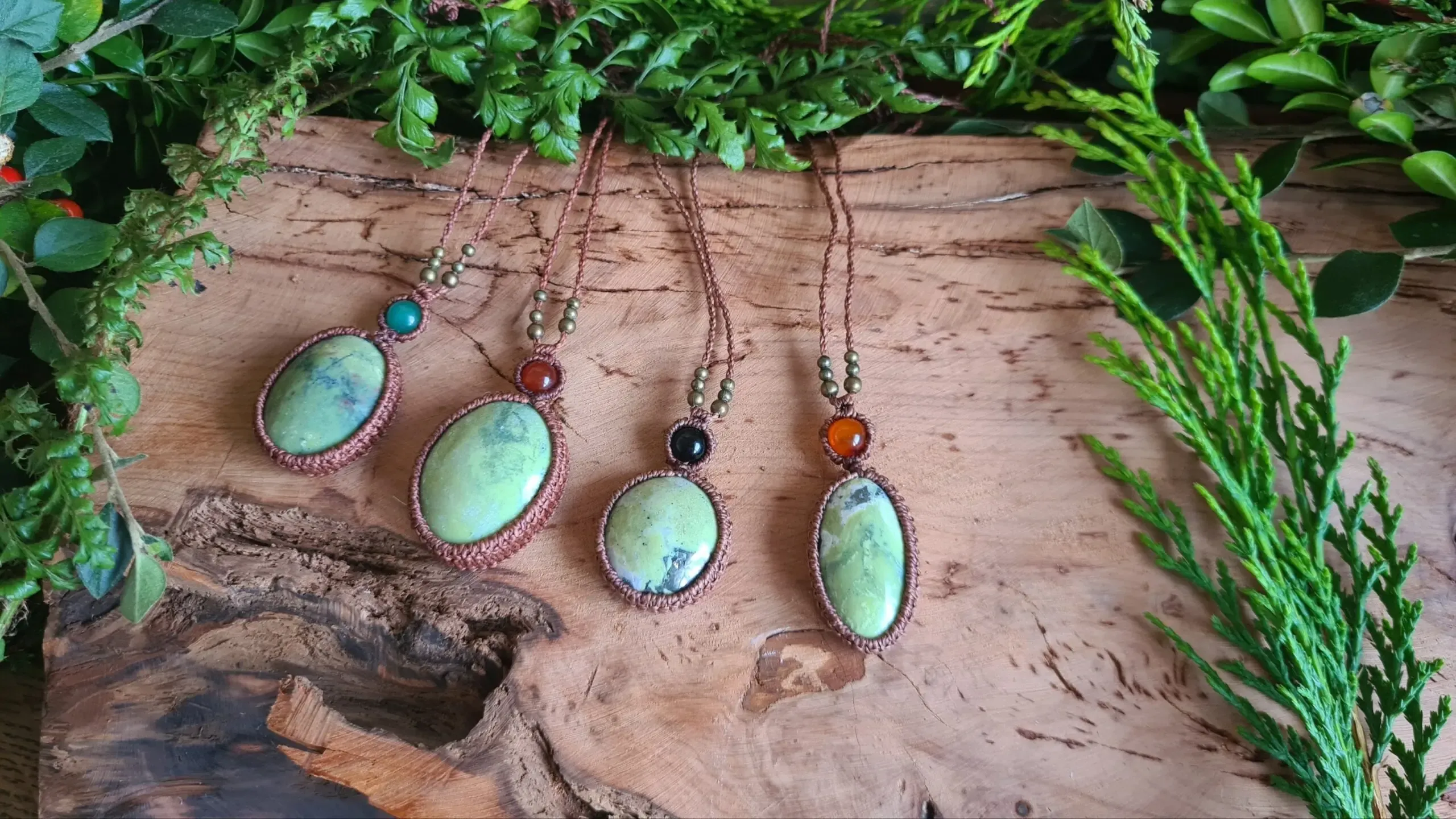 Peruvian Serpentine stone Machu Picchu stone macrame necklace