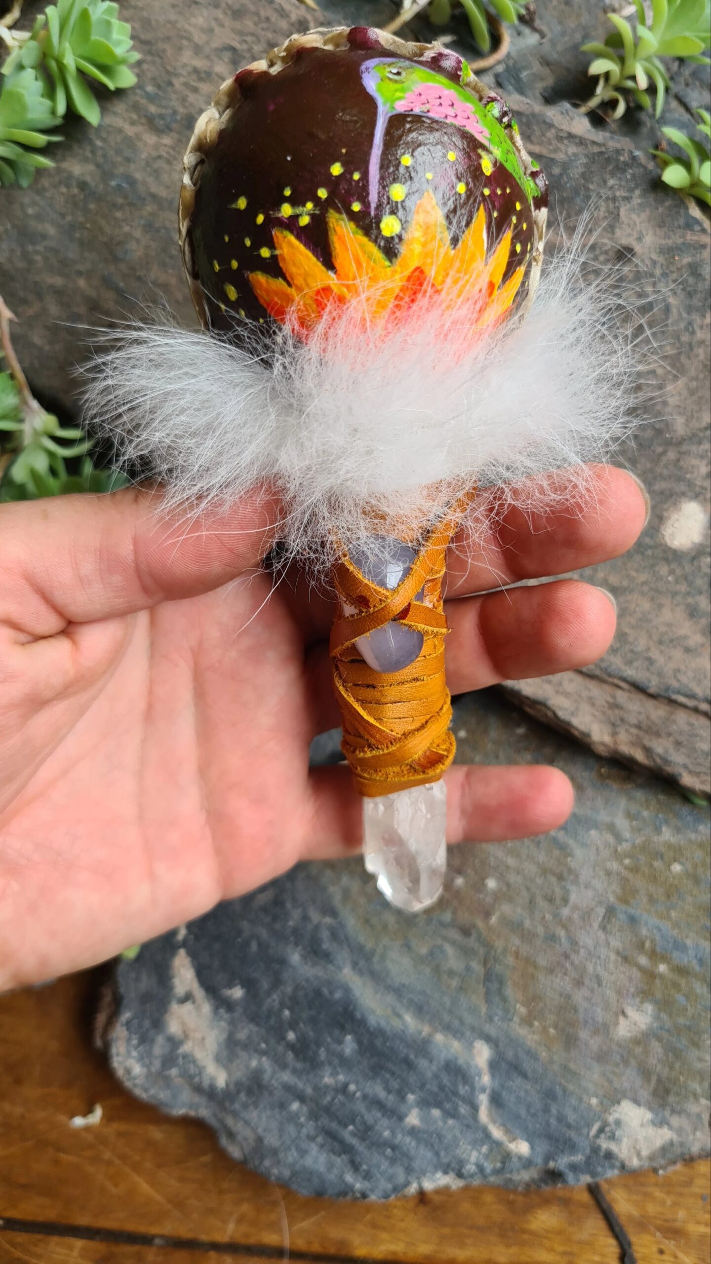 Hand painted Quartz handle rattle - Image 3