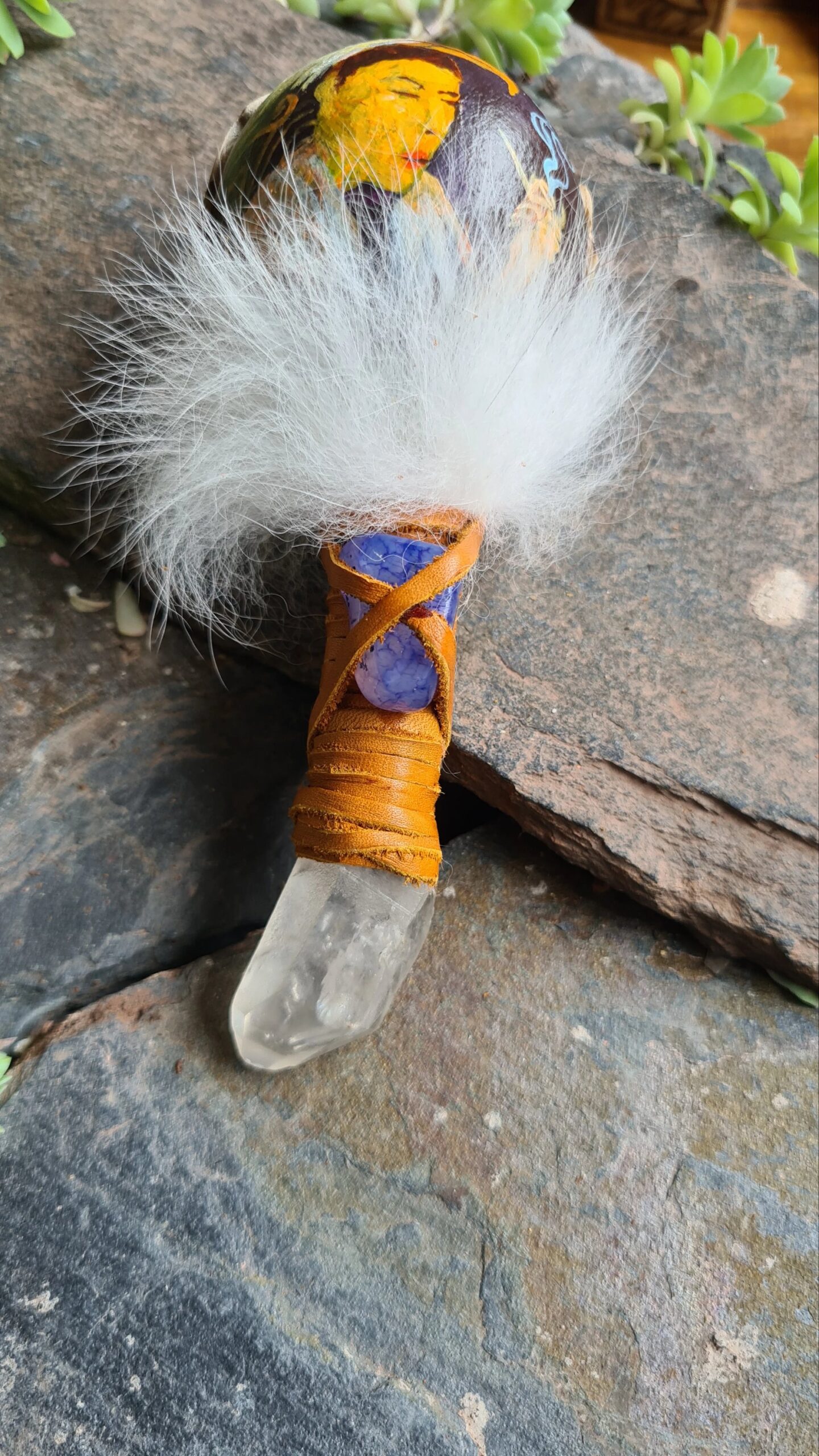 Hand painted Quartz handle rattle - Image 4