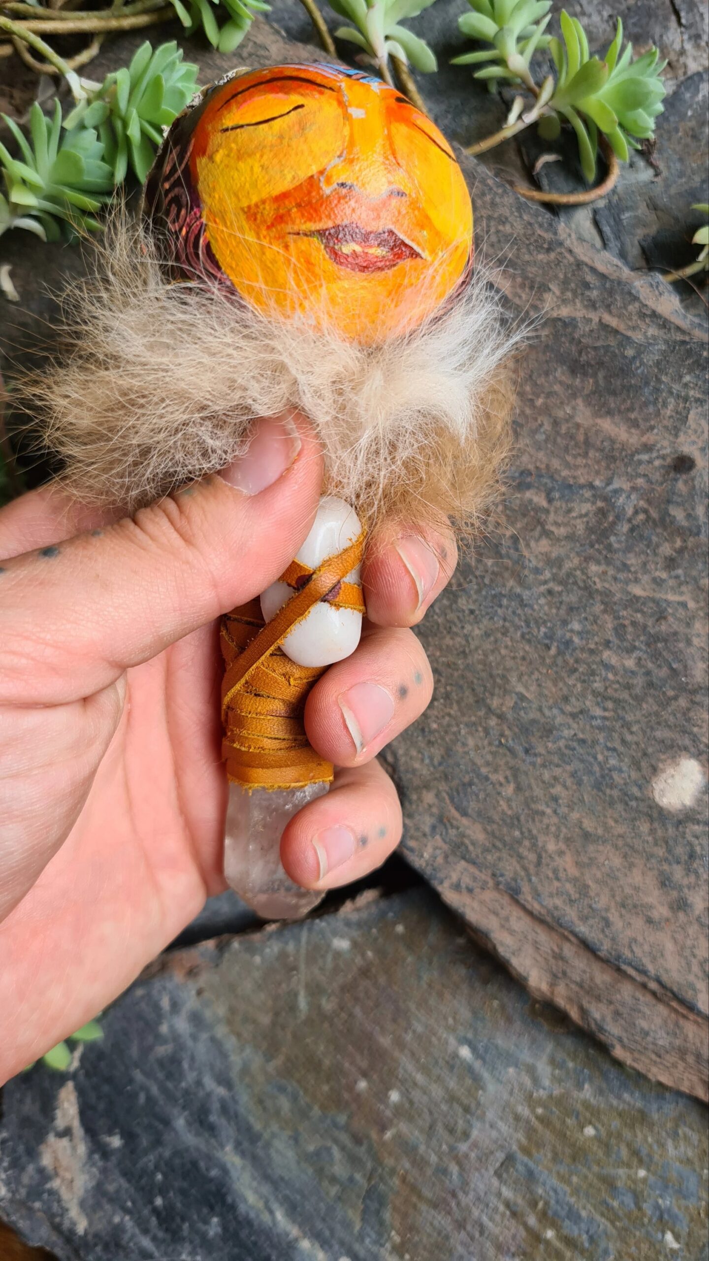 Hand painted Quartz handle rattle - Image 2