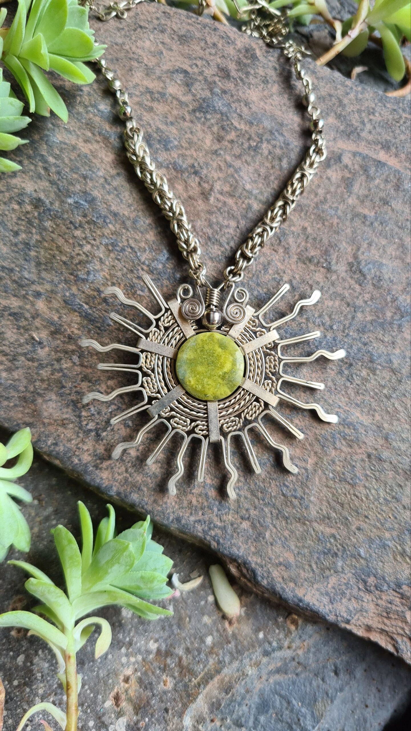 Inti Sun Serpentine and Alpaca silver necklace
