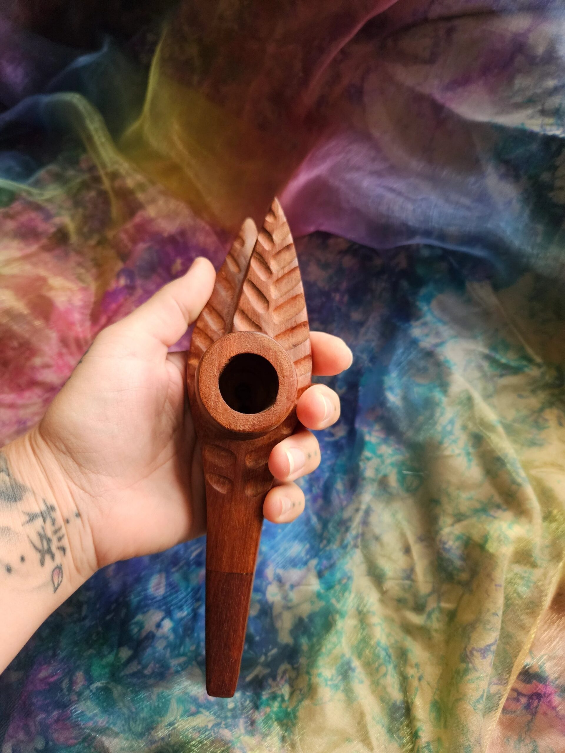 Palo Sangre wood carved Shipibo ceremonial pipe - Image 4