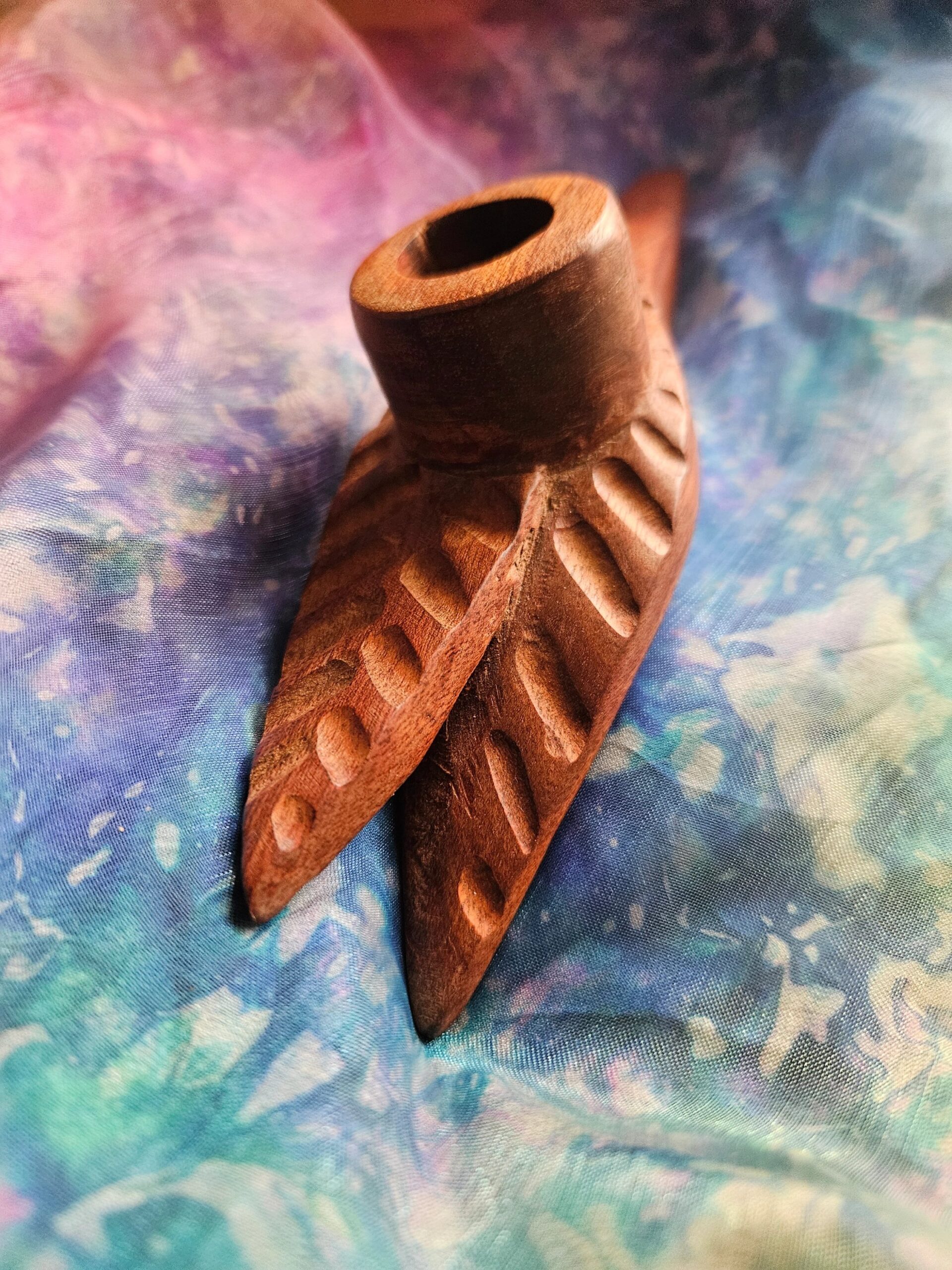 Palo Sangre wood carved Shipibo ceremonial pipe - Image 3