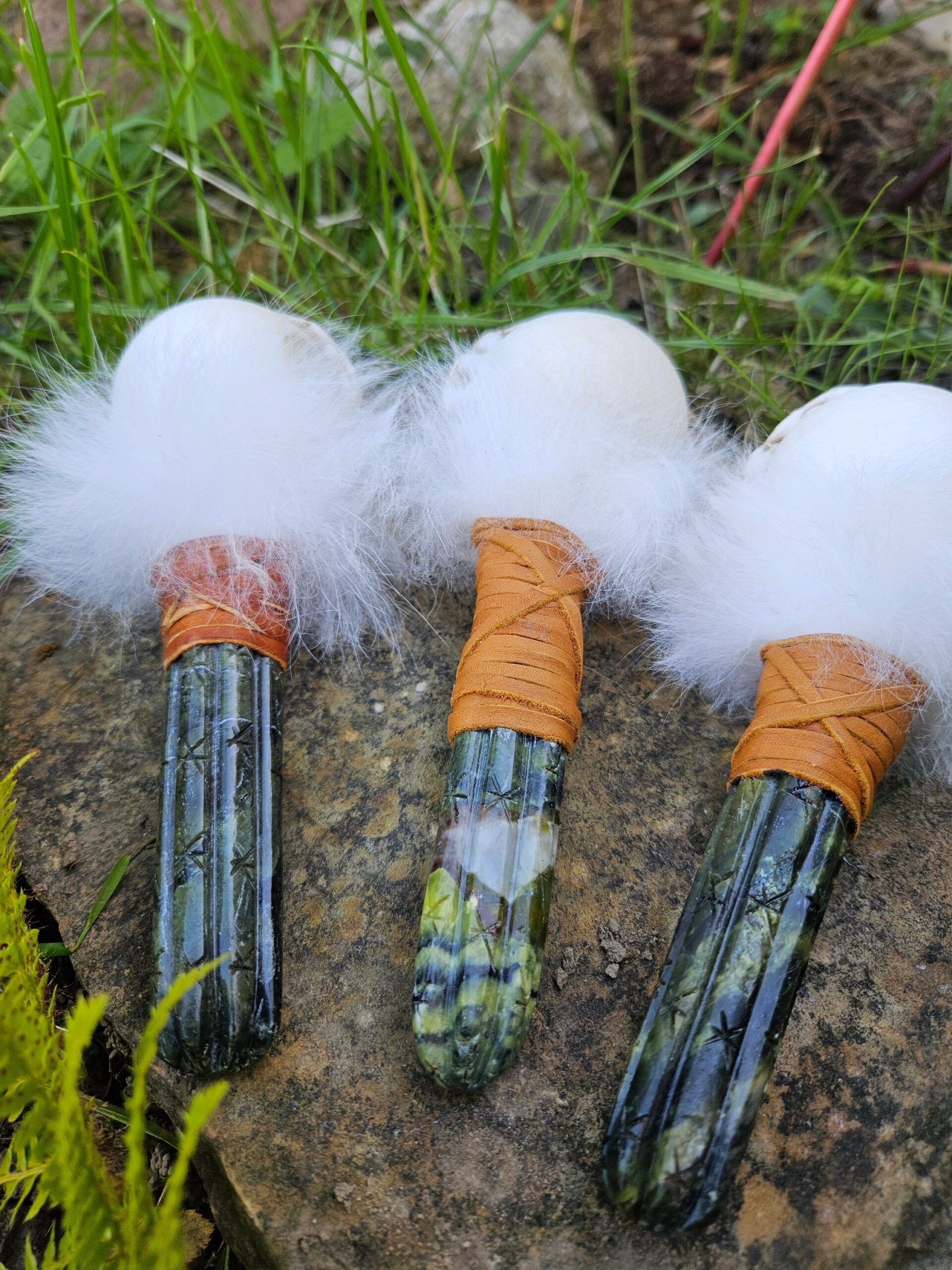 Shamanic San Pedro Wachuma Serpentine carved crystal handle rattle - Image 2